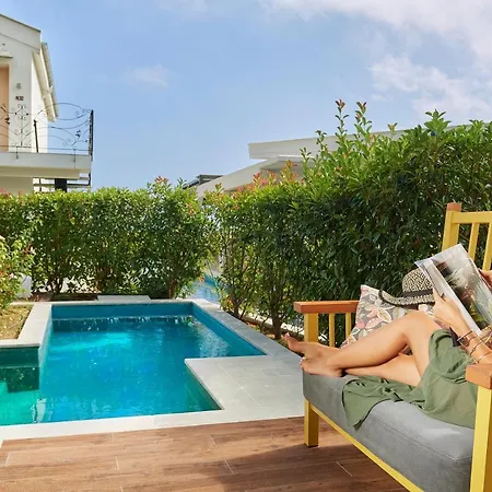 Alexandra Golden Boutique Hotel-adults Only ホテル 5*