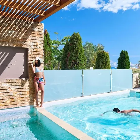Alexandra Golden Boutique Hotel-adults Only 5* خْريسيا أموذيا