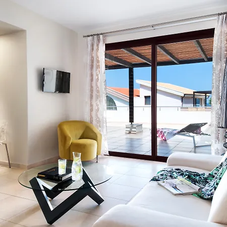 Alexandra Golden Boutique Hotel-adults Only ホテル 5*