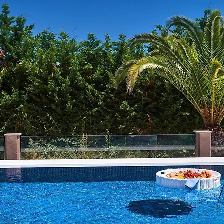 Alexandra Golden Boutique Hotel-adults Only ホテル