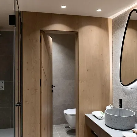 Alexandra Golden Boutique Hotel-adults Only ホテル 5*