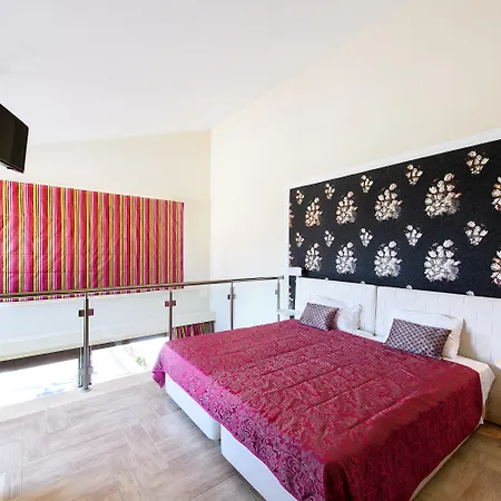 Alexandra Golden Boutique Hotel-adults Only Ξενοδοχείο Χρυσή Αμμουδιά